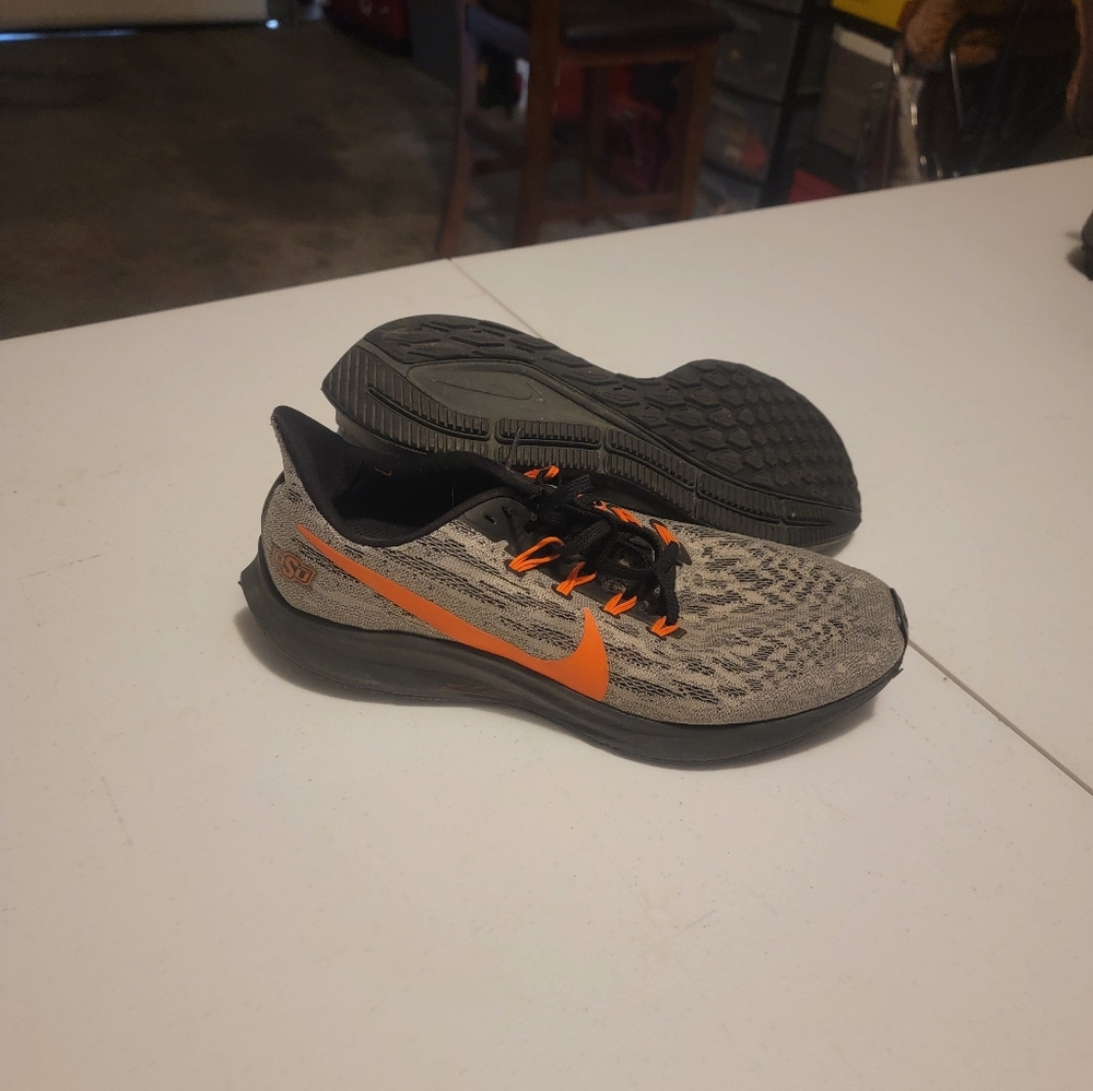 Mens Oklahoma State Nike Pegasus